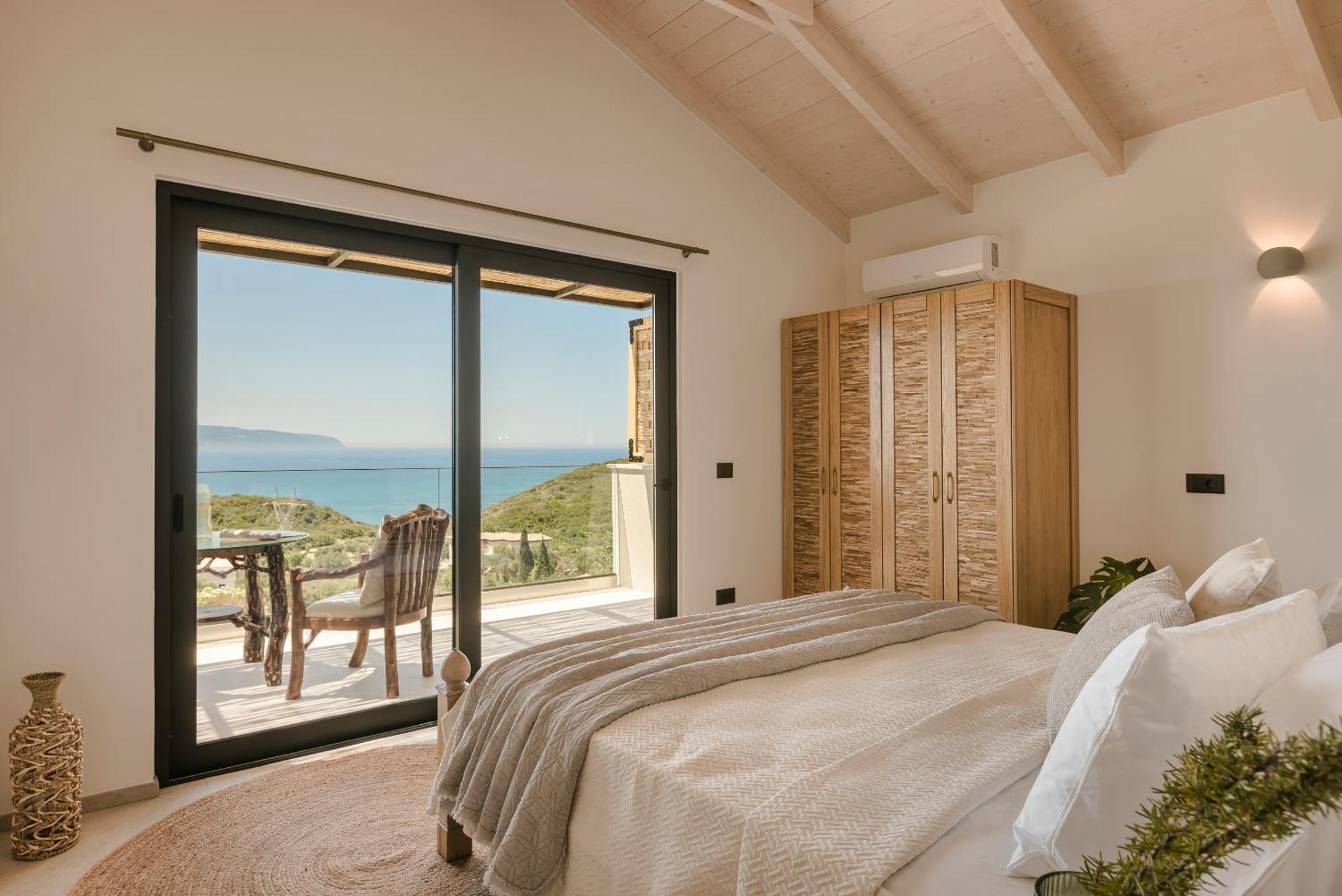Hilaritas Luxury Suites Sea View, Private Pool & Jacuzzi Paradise Ratzaklion Exterior photo