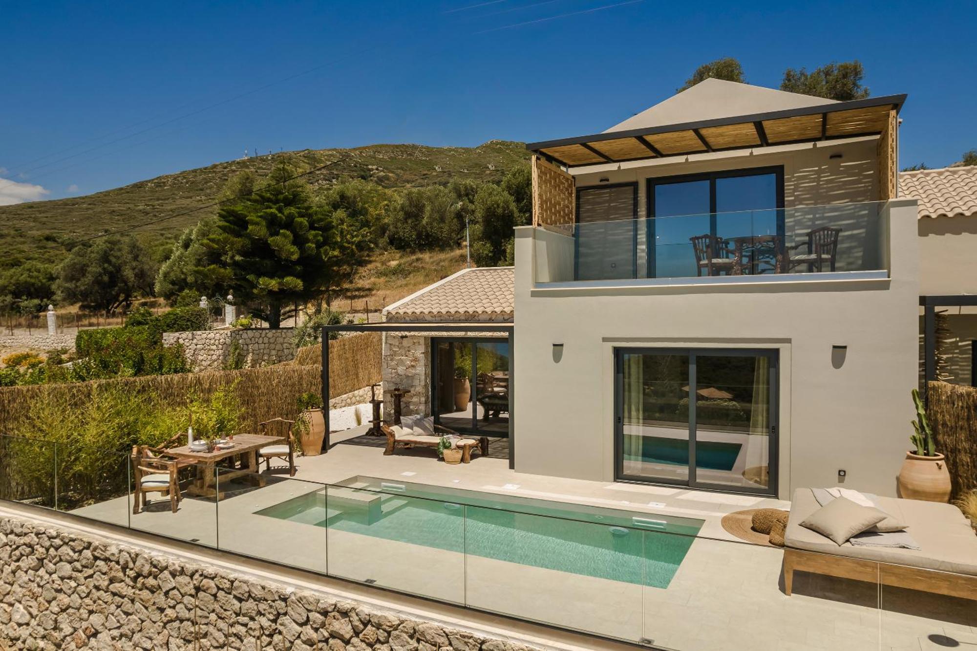 Hilaritas Luxury Suites Sea View, Private Pool & Jacuzzi Paradise Ratzaklion Exterior photo