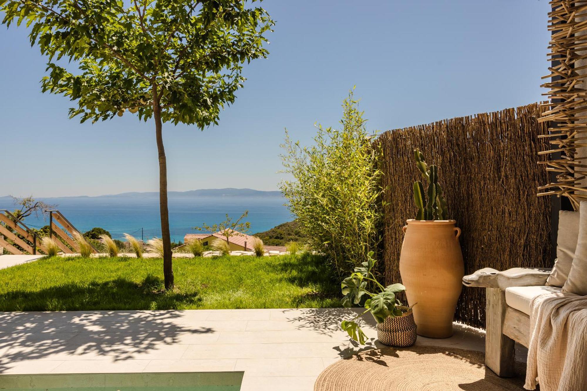 Hilaritas Luxury Suites Sea View, Private Pool & Jacuzzi Paradise Ratzaklion Exterior photo
